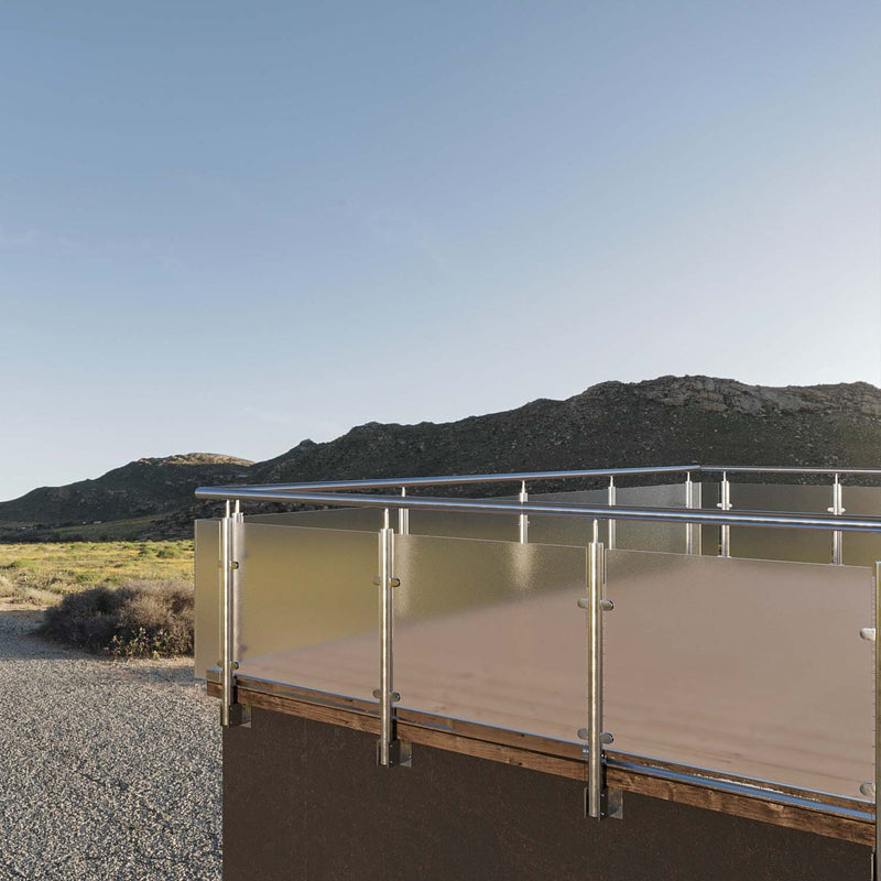 Melk/Satijn Glazen Balustrade